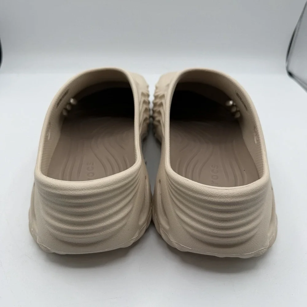 Crocs Echo Wave Clogs Mens 10 Womens 12 Almond Tint Beige Brown Slip On‎ Shoes
